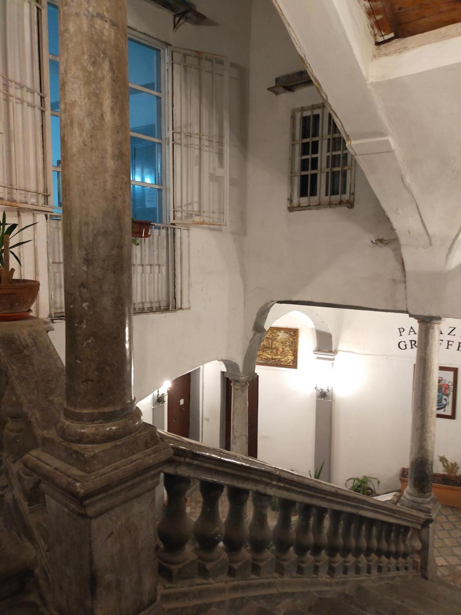 パレルモCasa In Palazzo Graffeo Erikaアパートメント エクステリア 写真