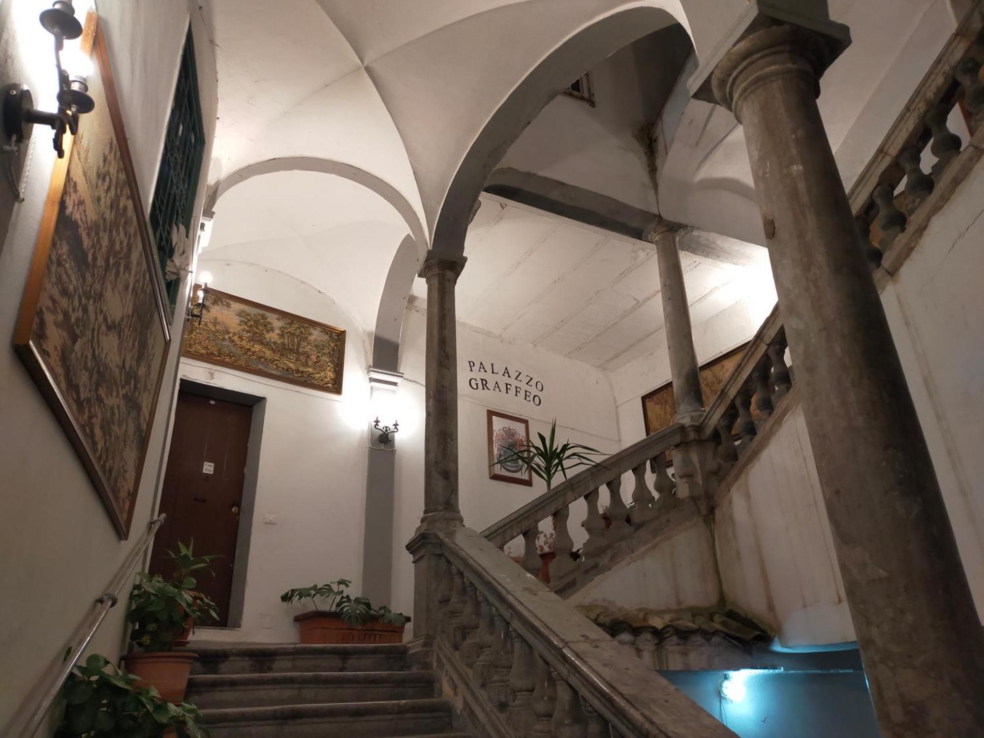 パレルモCasa In Palazzo Graffeo Erikaアパートメント エクステリア 写真